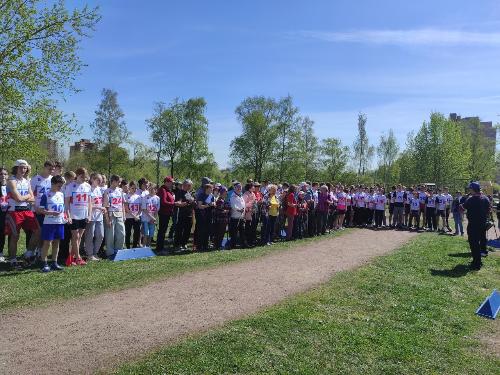 15 мая в Полежаевском парке для жителей округа Местная администрация МО УРИЦК организовала ежегодный весенний кросс.